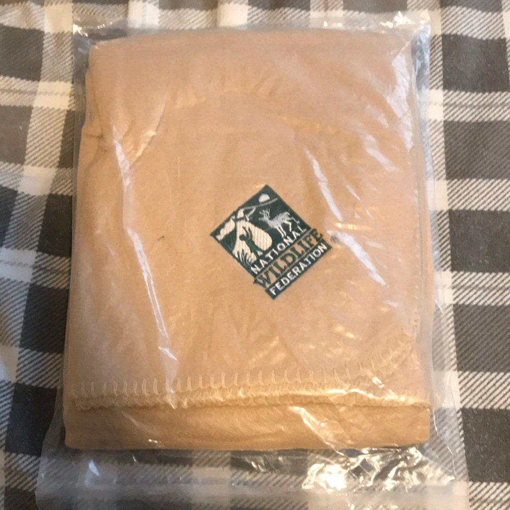 NWF Fleece blanket